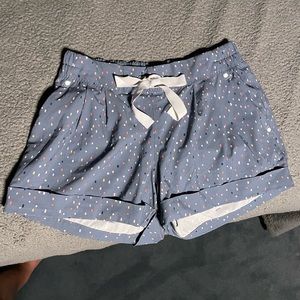 Lululemon Play All Day shorts, like new! Size 6 blue with polka dots. So comfy!